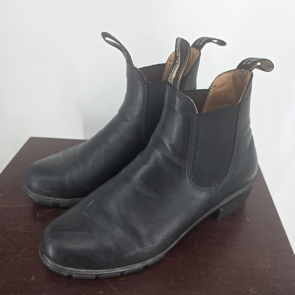 Blundstone Block Heel Black Chelsea Boots Women's 10.5